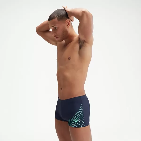 Best Men's Medley Logo Aquashorts Navy/Green Outlet